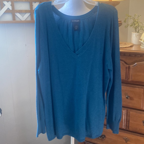 * BUNDLE* Womans 18/20 2X shirt bundle. - Picture 4 of 7